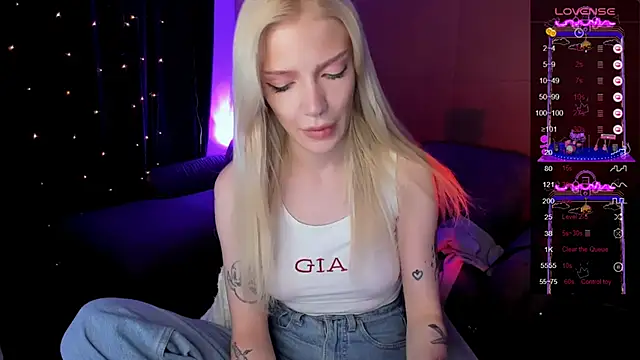 AnyaTaylor_ live sex cam