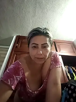 maynor_1998 (F milf) - shave my pussy, in a shower show 😈🔥👅