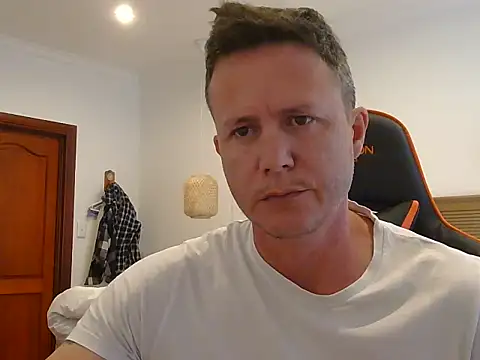 TroyDieselXXX webcam