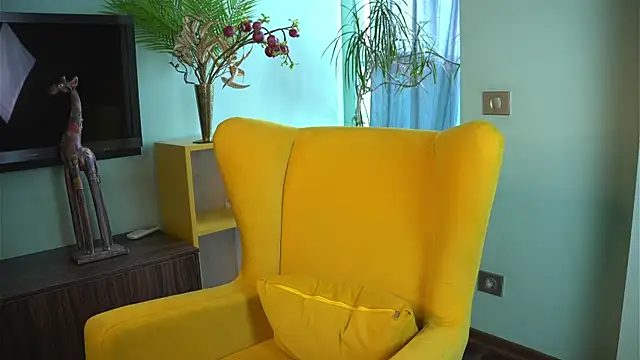 DeloresSaberi webcam