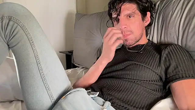 beranco19 - Beranco19's free webcam - UK Sex Cams