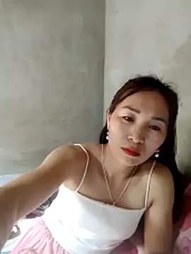 thobaby112 - Thobaby112's free webcam - UK Sex Cams