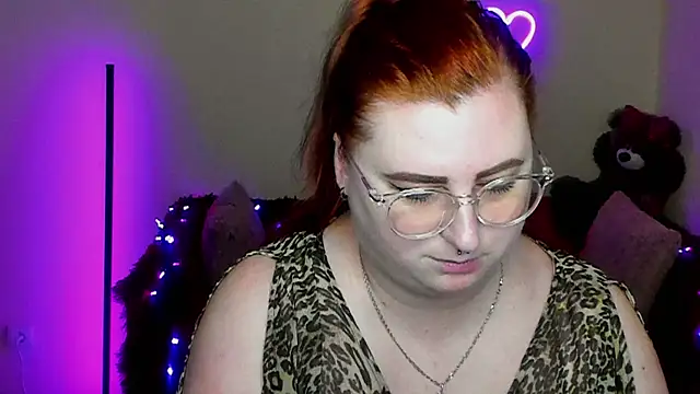 Alicia_love00 webcam