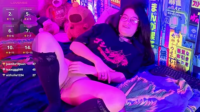 Yorumakie_777 webcam