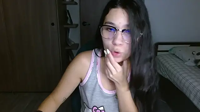mia__lopez_ webcam
