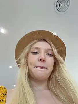 ammyhot (F young) - Dildo show 😈🫣💦