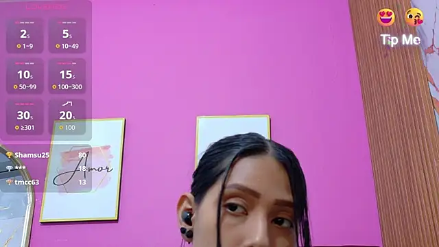 yourcuteneighbourr webcam