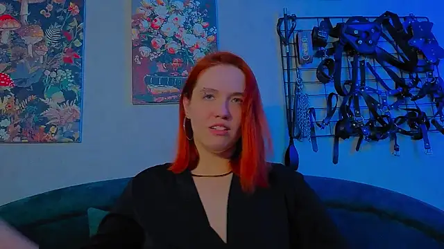 the_high_priestess (F teen) - SERVE ME WELL