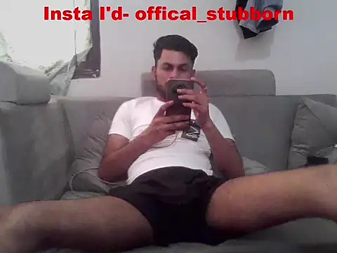 Stubborndesiboy webcam