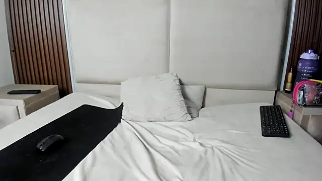 PalomaAguilarx69 webcam