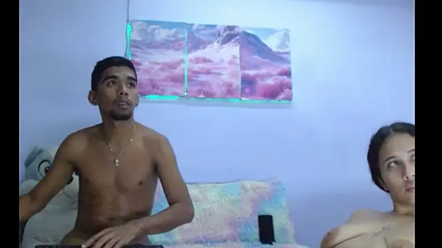 sophi_and_coby webcam