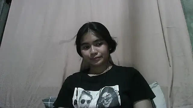 SarinaWhisenton webcam