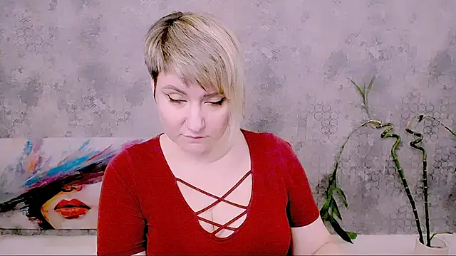 djullia - Djullia's free webcam - UK Sex Cams