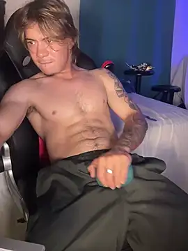 AngelLatinBoy webcam