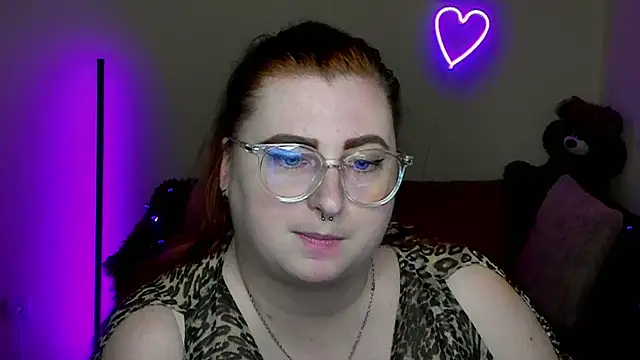 Alicia_love00 webcam