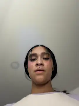 Isabella-Teen webcam