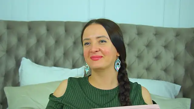 ElinaBellucci webcam