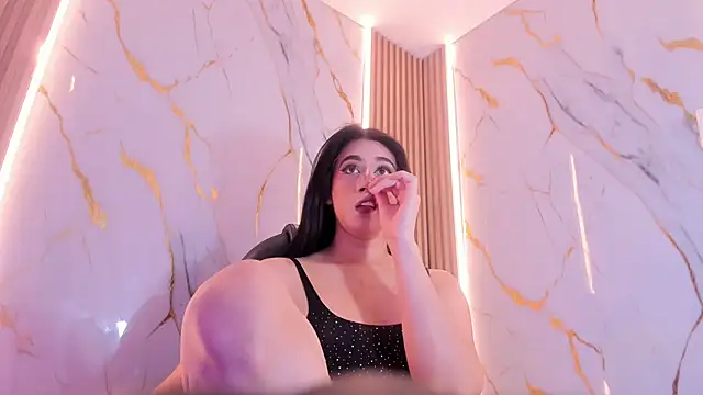 Marian_Cristal webcam