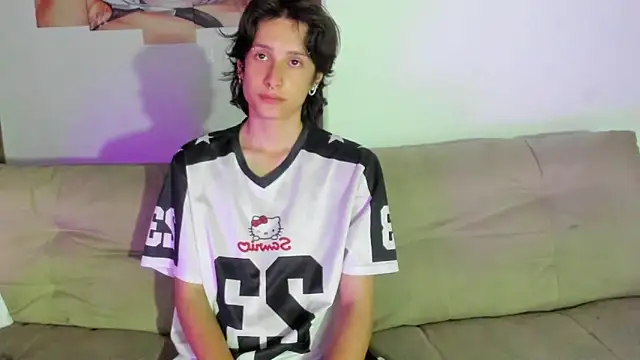 cirosky_elchicopolla webcam