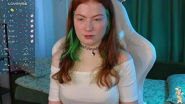 gingercute17 webcam