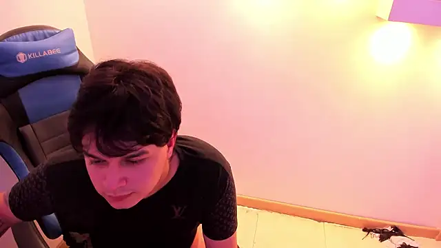 Melody_and_Max webcam