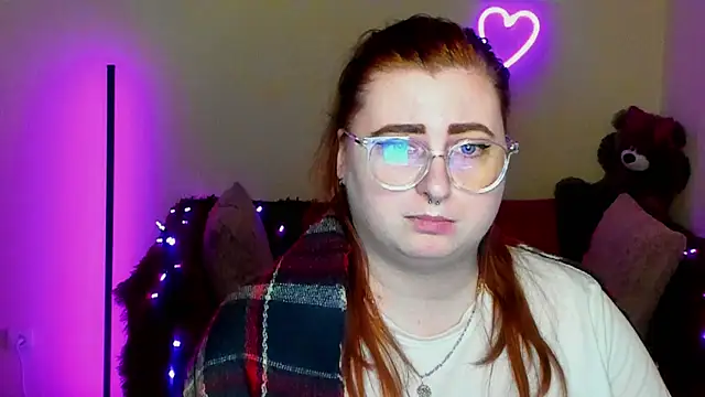 Alicia_love00 webcam