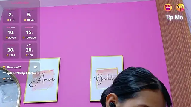 yourcuteneighbourr webcam