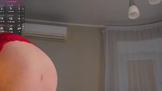 rosannelaliberty - RosanneLaliberty's free webcam - UK Sex Cams