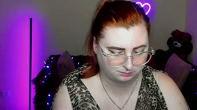 Alicia_love00 webcam