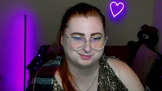 Alicia_love00 webcam