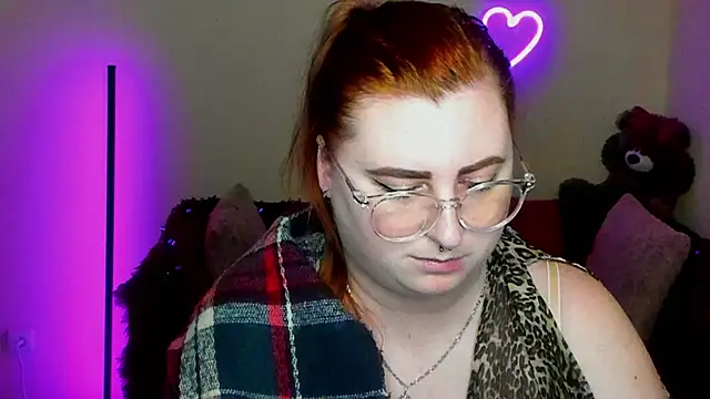 Alicia_love00 webcam