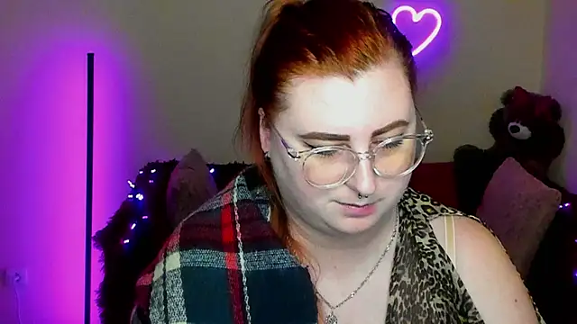 Alicia_love00 webcam