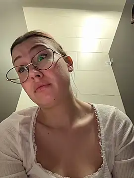 RinaCat live sex cam