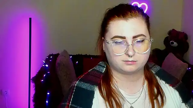 Alicia_love00 webcam