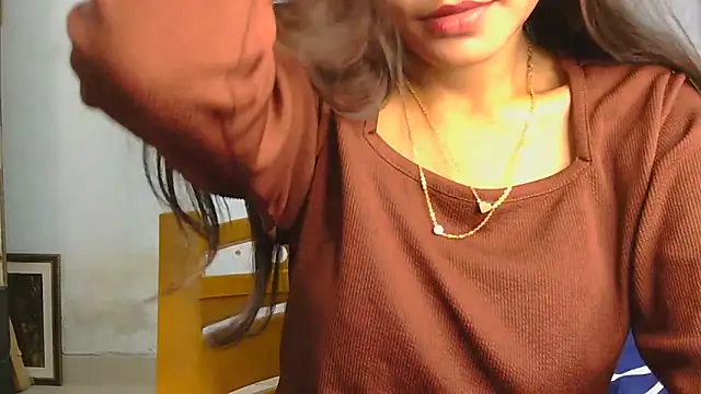 Aarti_misty71 webcam