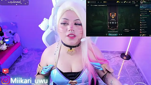 Ahri_Elderwood webcam