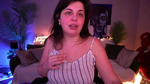 mirandawong - MirandaWong's free webcam