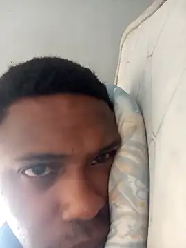 dicksa650 (M young) - POP CHAMPAGNE