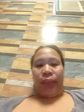 squirtshantal webcam