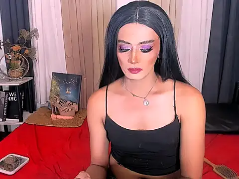 Queeny_Cassandra webcam