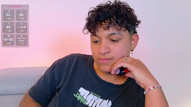 DominickJoness webcam