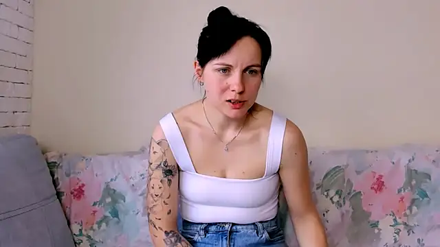 elle_pearl_ - Elle_Pearl_'s free webcam - UK Sex Cams