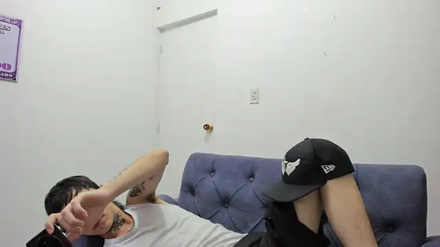 StraightBoy_Nick webcam