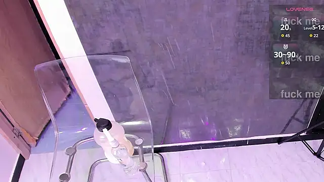 sharlotthe_bigass webcam