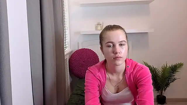 LoveXLexi webcam
