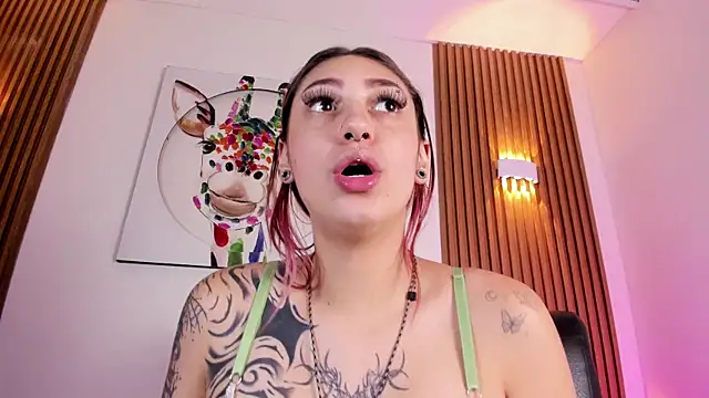 zammyrossee - ZammyRossee's free webcam - UK Sex Cams