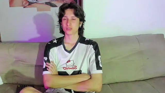 cirosky_elchicopolla webcam