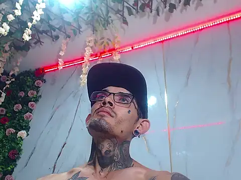 boy_tatto77 - Boy_tatto77's free webcam - UK Sex Cams