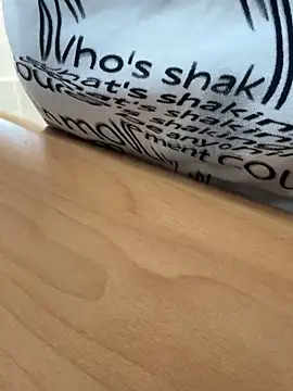 celeste_sexyy - Celeste_SexyY's free webcam - UK Sex Cams