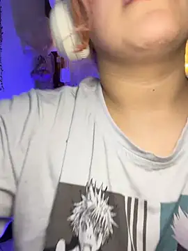 Sophia_Weest99 webcam